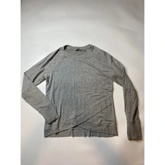 ATHLETA Women’s CRISS CROSS Sweat Shirt Gray Soft Knit Crossover Hem Size S - Picture 1 of 8
